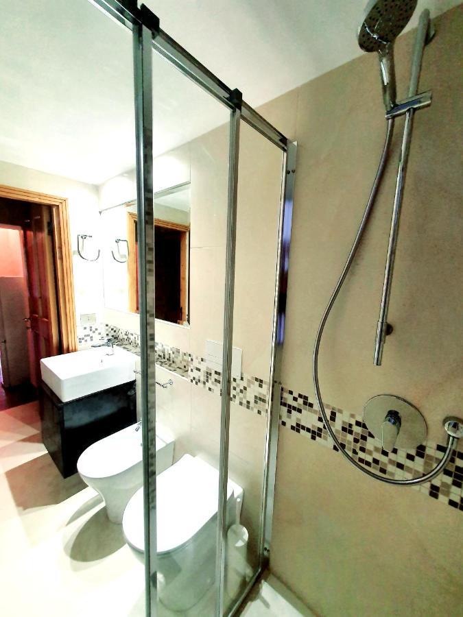 Apartment 1878s By Aat- Luxury Historic House Piazza Di Spagna