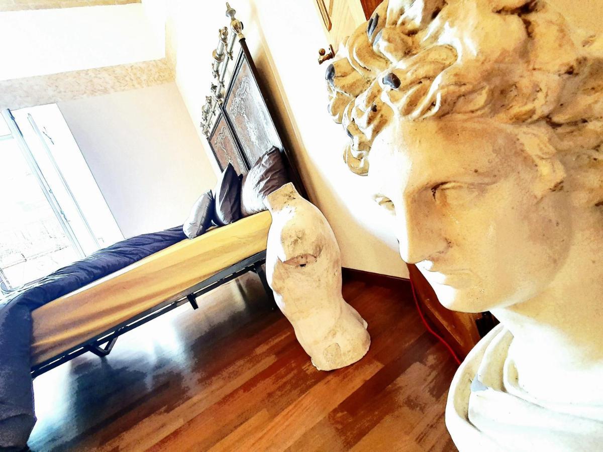 1878s By Aat- Luxury Historic House Piazza Di Spagna Rom