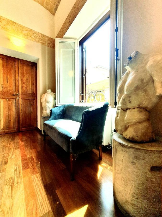 Apartment 1878s By Aat- Luxury Historic House Piazza Di Spagna Rom