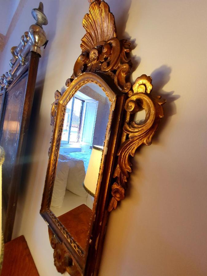 Apartment 1878s By Aat- Luxury Historic House Piazza Di Spagna Rom